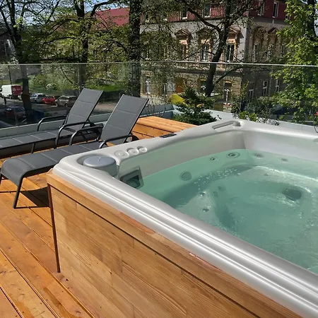 Terasy 4* Liberec